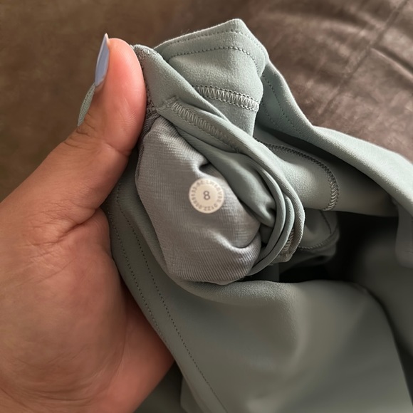 Lululemon Wunder Train leggings  HR 23” - Picture 3 of 3